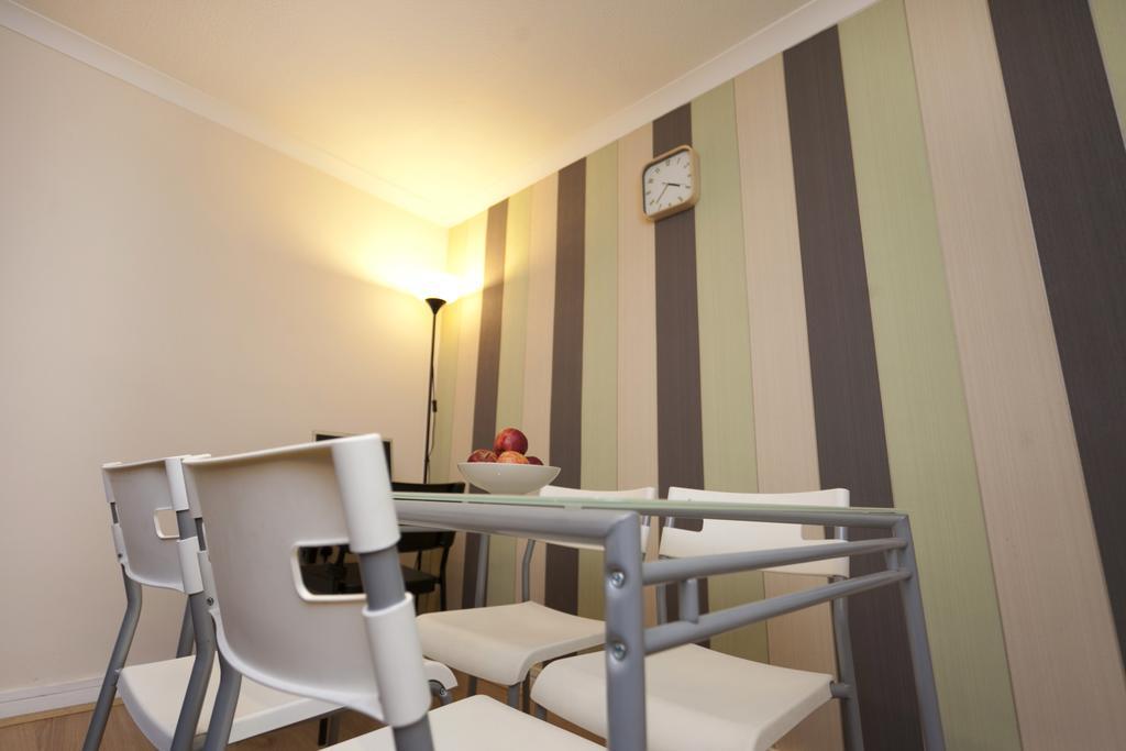 Victoria Centre Apartments In The Victoria Centre Shopping Centre - Nottingham City Centre - 24 Hour Access - Most Central Location, Kitchen - Sunday Check-Out 1Pm - Opposite Hilton By Restaurants & Shops - Outdoor Parking Cars Or Vans Five Pounds A Luaran gambar