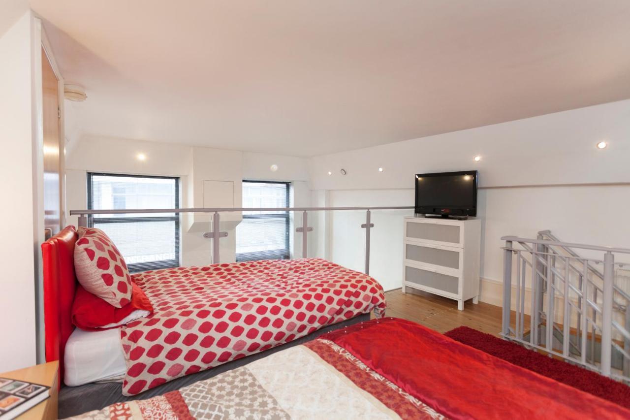 Victoria Centre Apartments In The Victoria Centre Shopping Centre - Nottingham City Centre - 24 Hour Access - Most Central Location, Kitchen - Sunday Check-Out 1Pm - Opposite Hilton By Restaurants & Shops - Outdoor Parking Cars Or Vans Five Pounds A Bilik gambar